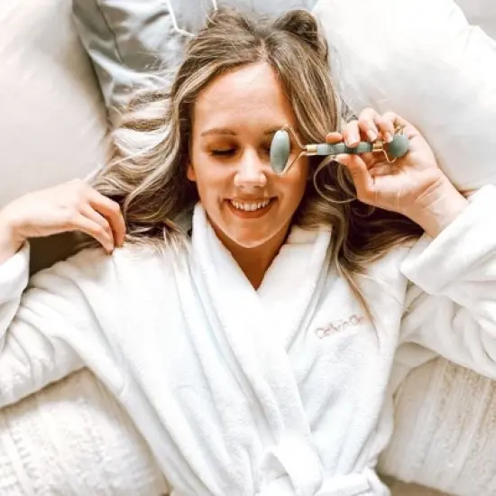 Beauty by Earth Jade Roller Face Roller Skin Care Tools, Face Massager Roller image {11}