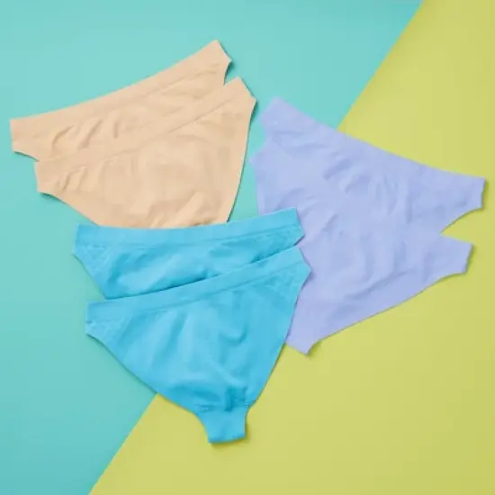 Girls' 6pk High Quality, Best Bikini Seamless Underwear by Yellowberry image {1}