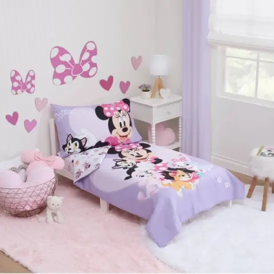 4pc Toddler Minnie Mouse Reversible Bed Set image {9}
