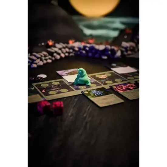 Ravensburger Disney Villainous: Filled with Fright Game image {5}