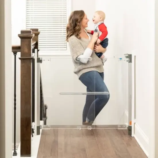 Qdos Crystal Designer Baby Safety Gate - Hardware Mount image {1}