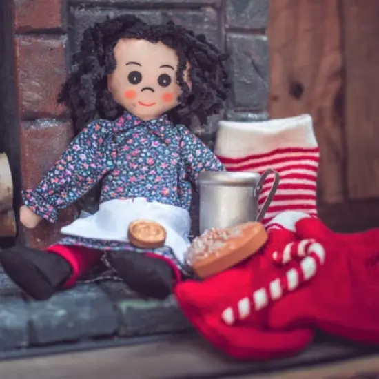 The Queen's Treasures Little House 8Pc 18 In Doll Christmas Accessory Set image {2}