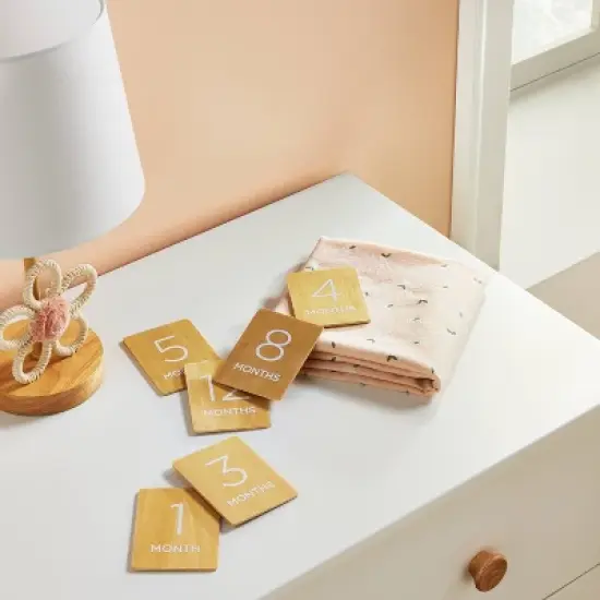 Monthly Milestone Cards - Natural Wood - Cloud Island&trade; image {1}