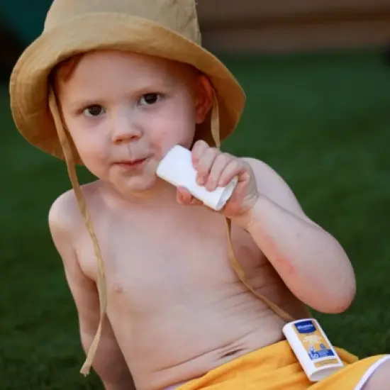 Mustela Mineral Baby Sunscreen Stick - SPF 50 - 0.6oz image {5}