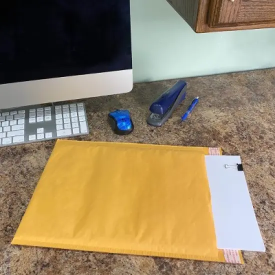 UOFFICE Pack of 25 Kraft Bubble Mailers 9.5" x 14.5" #4 Self-Seal Padded Envelopes image {7}