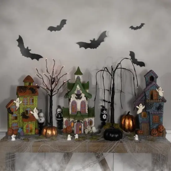 Northlight LED Lighted Ghostly Haunted House Halloween Decoration - 20" image {6}