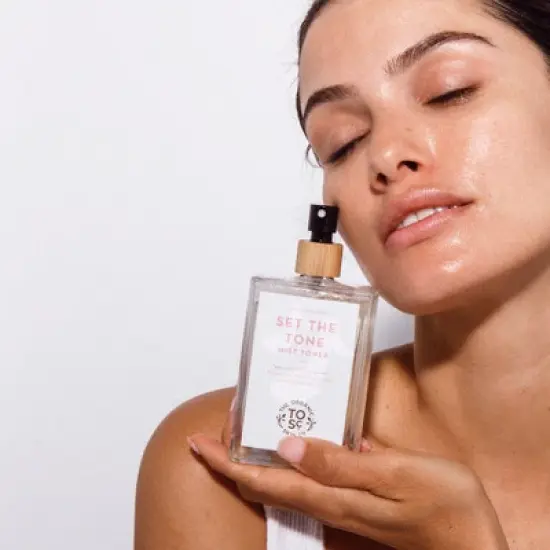 Set The Tone Hydrating Rose Mist Toner, The Organic Skin Co, 3.4 fl oz image {3}