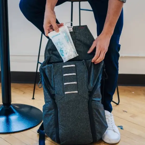 Brushee 4-in-1 (Paste + Brush + Floss + Pick) Disposable Prepasted Travel Toothbrush image {10}