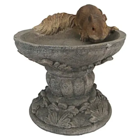 Design Toscano Hunter, the Woodland Squirrel Statue image {1}