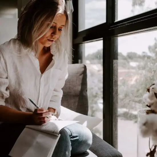 uni-ball uniball 207 Retractable Gel Pens Micro Point 0.5mm Red Ink Dozen (61257) image {5}