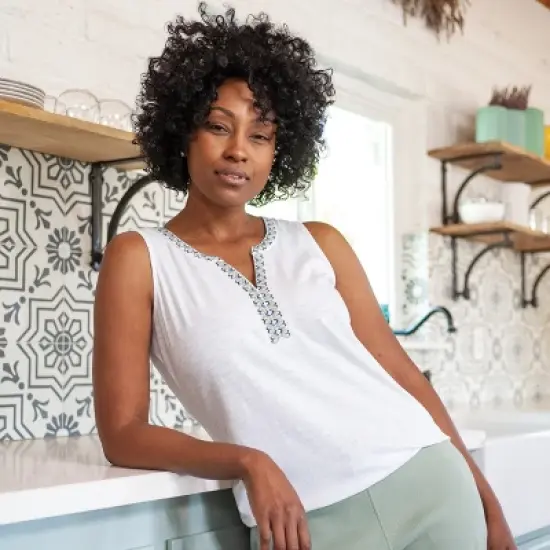 Aventura Clothing Women's Kateri Split Neck Tank Top image {4}