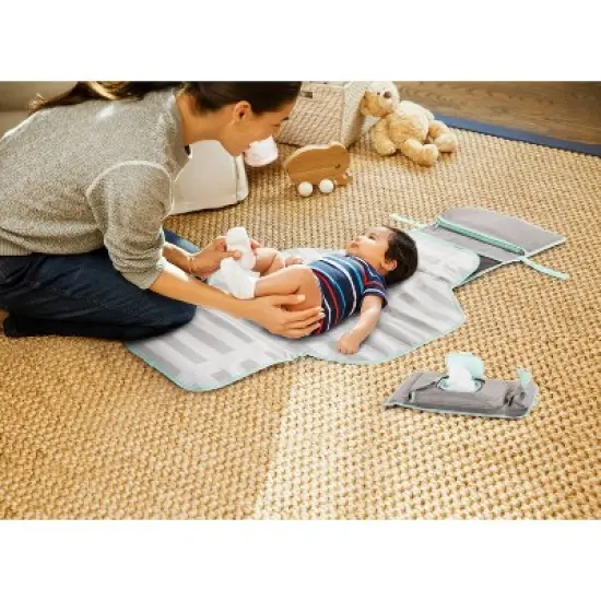 Munchkin XtraGuard Antimicrobial Changing Pad - XL image {1}