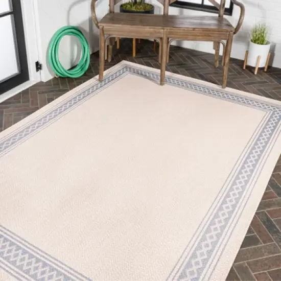 Lucia Classic Diamond Border Indoor/Outdoor Area Rug - JONATHAN Y image {4}