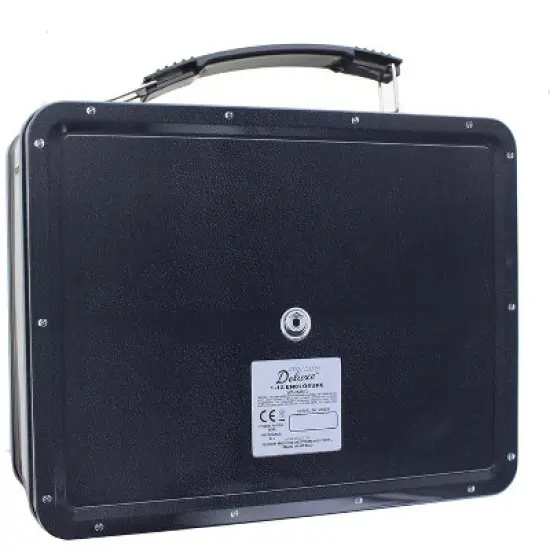 Aquarius Puzzles Fender Amp Embossed Tin Fun Box image {2}