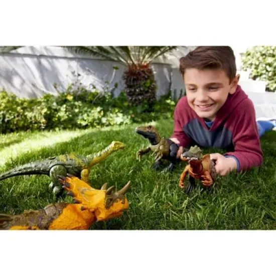 Jurassic World Dino Trackers Wild Roar Nigersaurus Action Figure image {5}