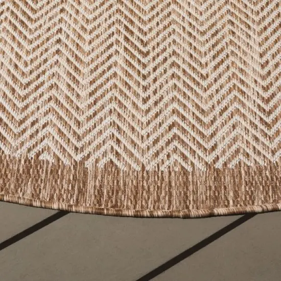 Beach House BHS408 Power Loomed Stain Resistant Non-Shedding Indoor/Outdoor Rugs - Safavieh image {2}