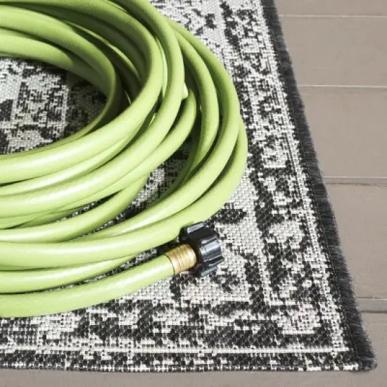 Beach House BHS139 Power Loomed Rug - Safavieh image {2}