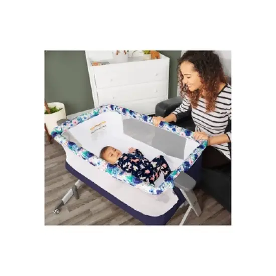 Dream On Me Flora Bassinet image {2}