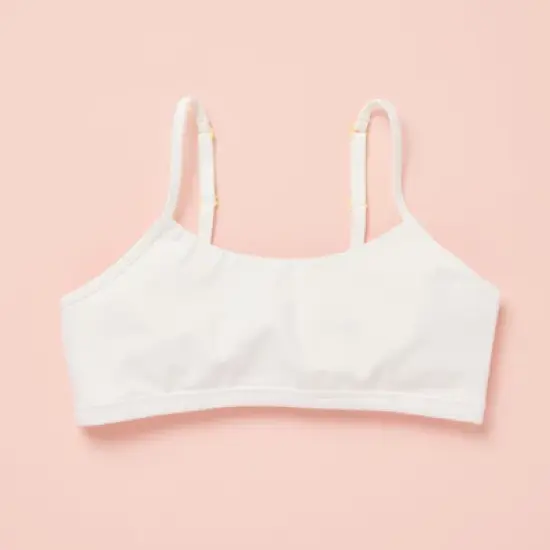 Yellowberry Girls' Ultimate Full Coverage Cotton First Bra with Convertible and Adjustable Straps image {4}