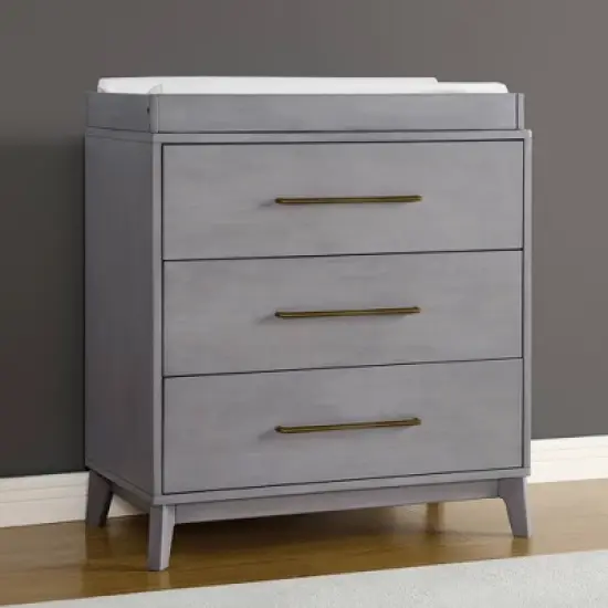 Delta Children Spencer 3 Drawer Dresser with Changing Topper image {15}