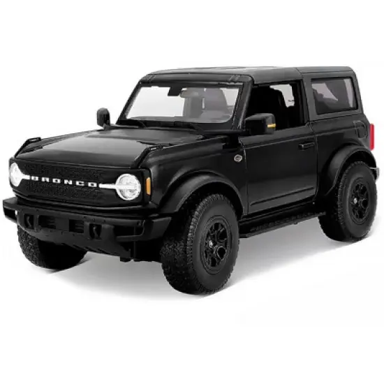 2021 Ford Bronco Wildtrak Black Metallic with Dark Gray Top "Special Edition" 1/18 Diecast Model Car by Maisto image {1}