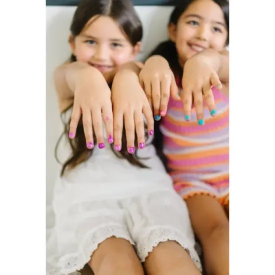 Piggy Paint Scented Nail Polish Set - 4ct image {17}