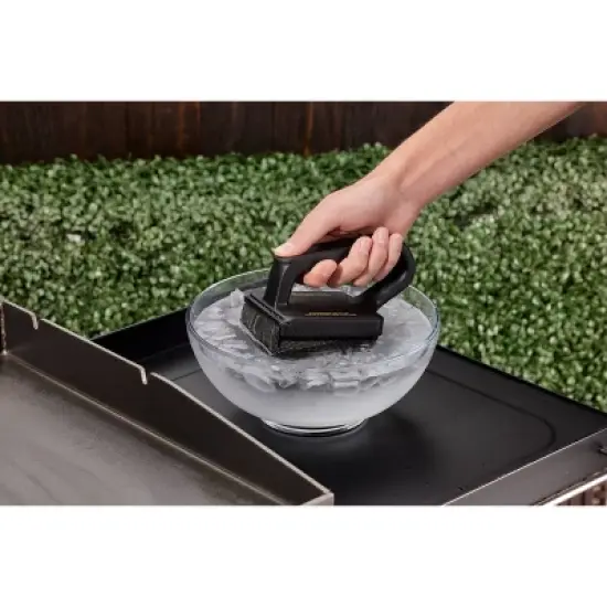 Scrub Daddy Griddle Steam Grill Cleaning Brush Black image {4}