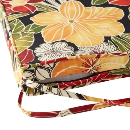 Kensington Garden 2pc 18" Square Outdoor Chair Pad image {3}