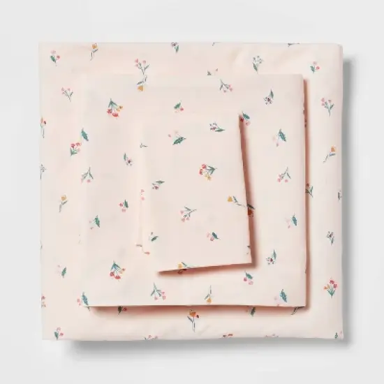 In the Garden Kids' Bedding Set with Sheets - Pillowfort&trade; image {4}