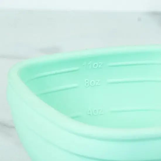 Platinum Silicone 11oz. Suction Bowl w/Platinum Silicone Press In Lid image {6}