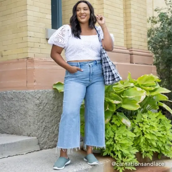 Vera Bradley VB Cloud 2-Mile Mule image {7}