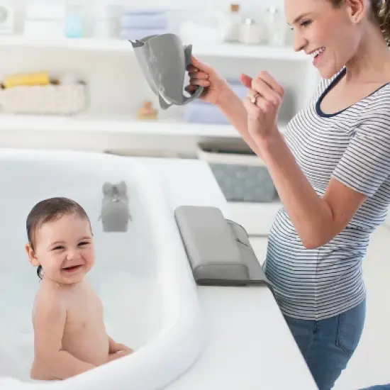 Skip Hop Moby Waterfall Baby Bath Rinser image {4}