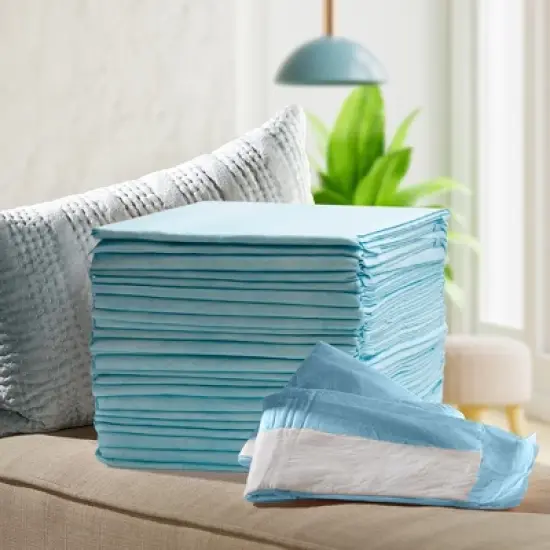 ProHeal Plus Light Fluff Underpad, Incontinence Bed Pad, Leak Proof Poly Backing, 23" x 36" - 50 Pack image {4}