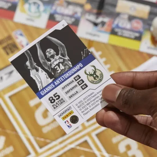Monopoly Prizm: NBA Edition Game image {10}