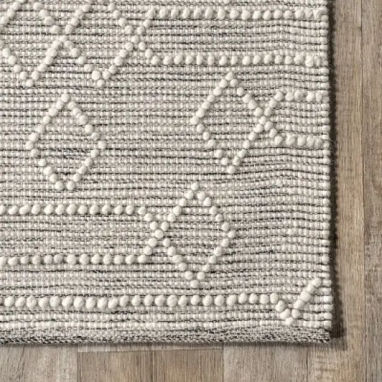 nuLOOM Lucile Moroccan Diamond Wool Area Rug image {4}