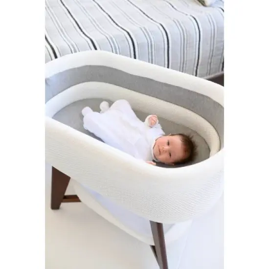 TruBliss Evi Smart Bassinet - White image {7}