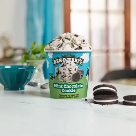 Ben & Jerry's Mint Chocolate Cookie Ice Cream - 16oz image {4}