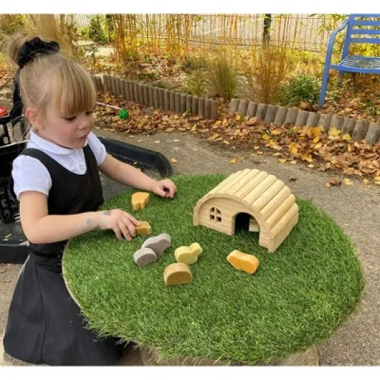 Yellow Door Little Lands &ndash; Pets, Set of 8 Stone Figures image {4}