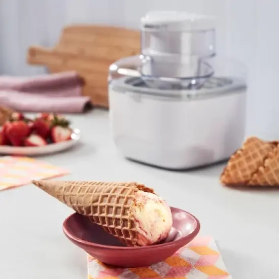 Cuisinart 1 Pint Wonder Ice Cream Maker Vanilla image {4}