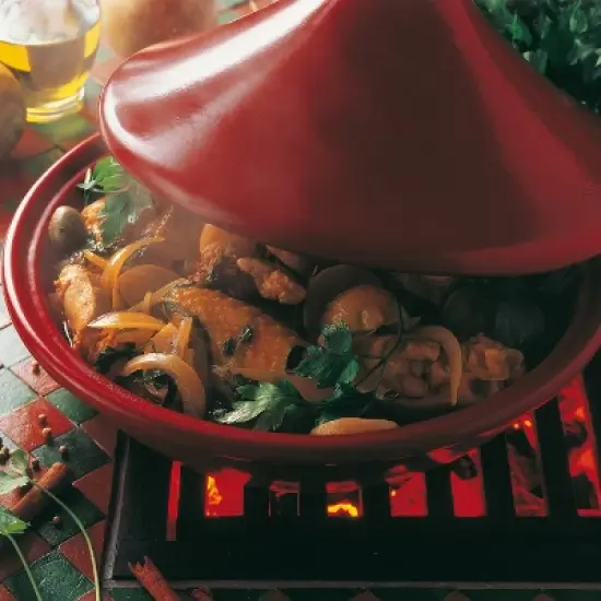 Emile Henry Flame Tagine, 2.1 Quart image {3}