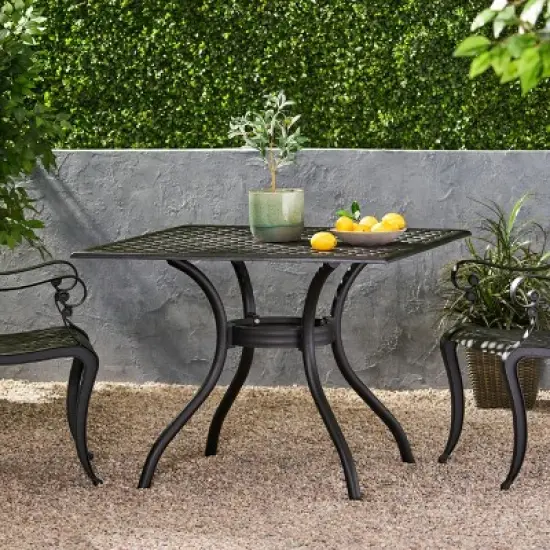 Gulches Patio Dining Tables - Black Sand Square Outdoor Table with Mesh Design image {2}