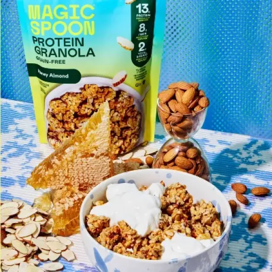 MAGIC SPOON Honey Almond Protein Granola - 8oz image {4}