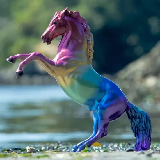 Breyer Animal Creations Breyer Traditional 1:9 Scale Model Horse | Jewels image {2}