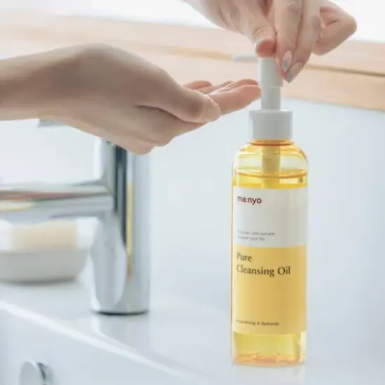 ma:nyo Pure Cleansing Oil - 4.7 fl oz image {2}