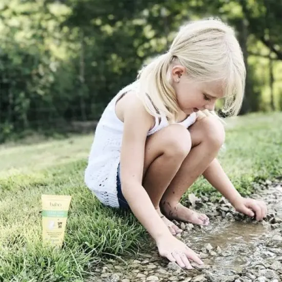 Babo Botanicals Sheer Zinc Mineral Sunscreen Lotion - SPF 30 - 3 fl oz image {5}