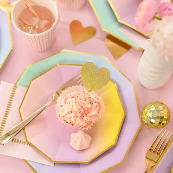 Pale Pink Pinstripe Cups (10 per pack) image {1}