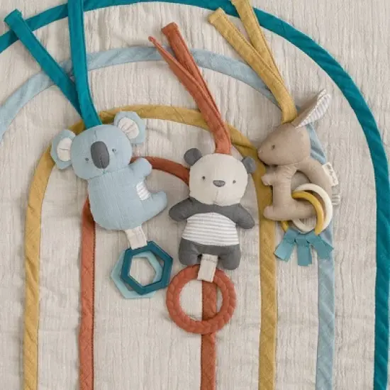 Itzy Ritzy Wooden Ritzy Activity Gym with Playmat and Three Removable Toys image {6}