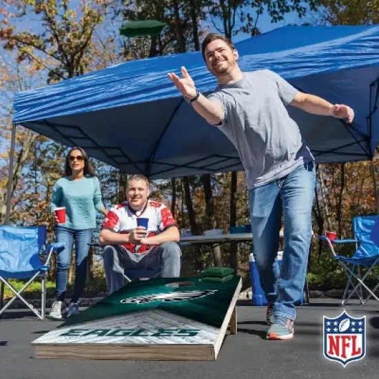 NFL Philadelphia Eagles 2'x4' Wood Cornhole Set image {7}