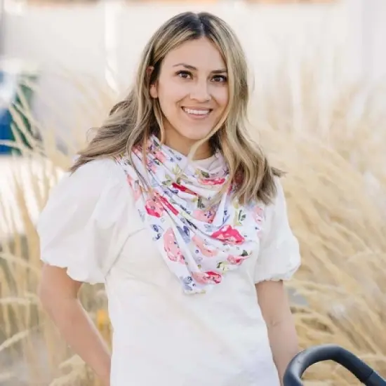 Bebe au Lait Pure & Simple 5-in-1 Cover with 2 Nursing Pads - Floral Pop - 3ct image {5}