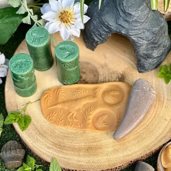 Yellow Door Let's Roll Dinosaurs - Set of 6 image {4}